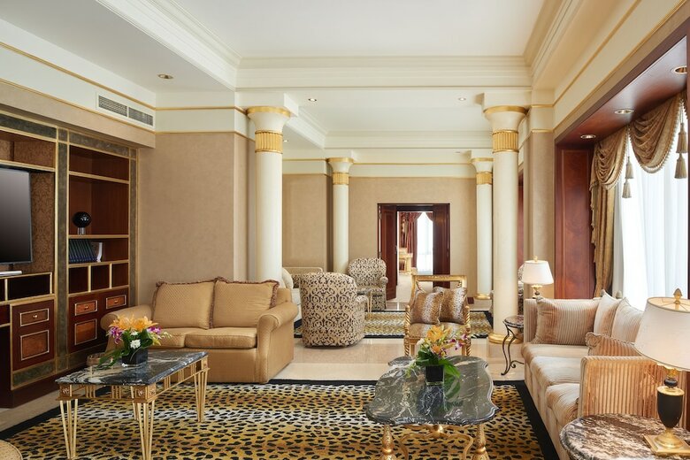 Hotel Grand Nile Tower