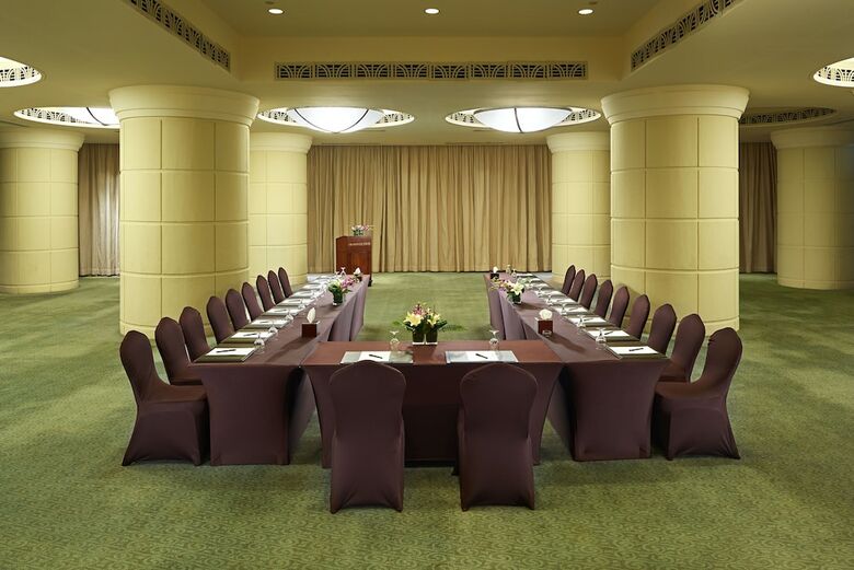 Hotel Grand Nile Tower