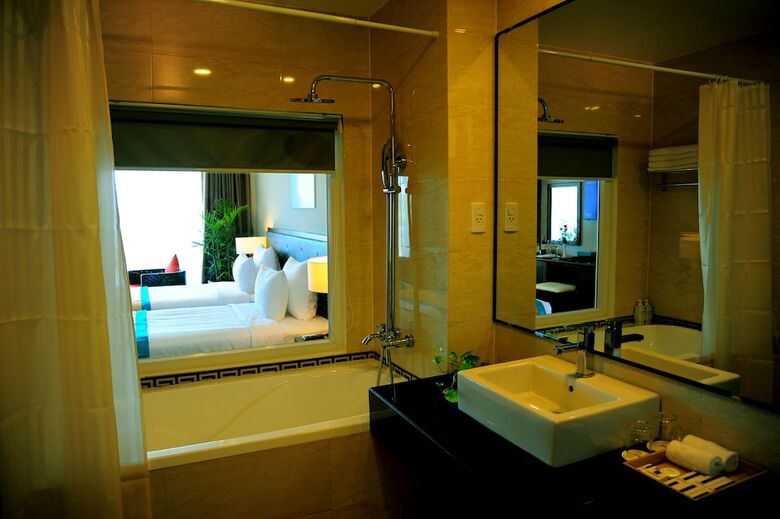 Hotel Sandunes Beach Resort & Spa