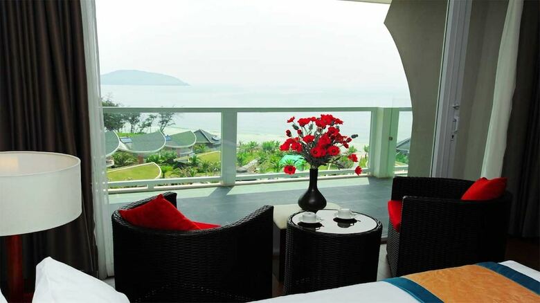 Hotel Sandunes Beach Resort & Spa