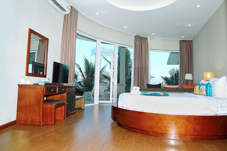 Hotel Sandunes Beach Resort & Spa