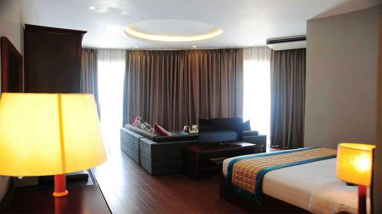 Hotel Sandunes Beach Resort & Spa