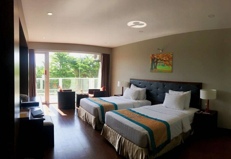 Hotel Sandunes Beach Resort & Spa