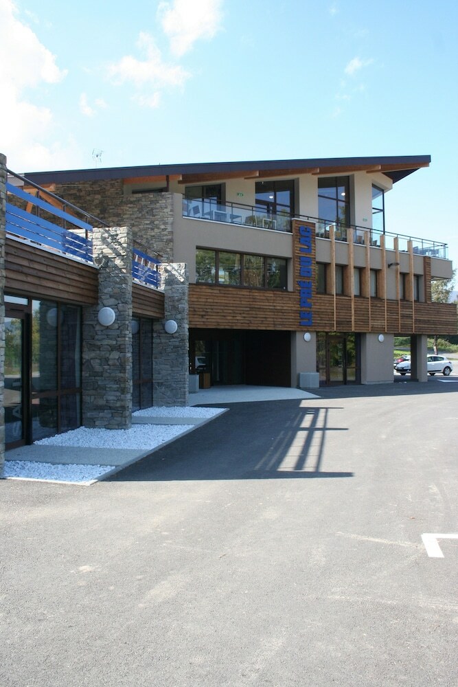 Hotel H�tel Le Pr� Du Lac