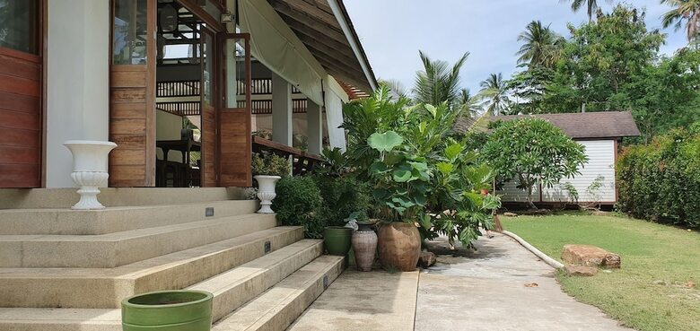 Hotel Isle Beach Resort