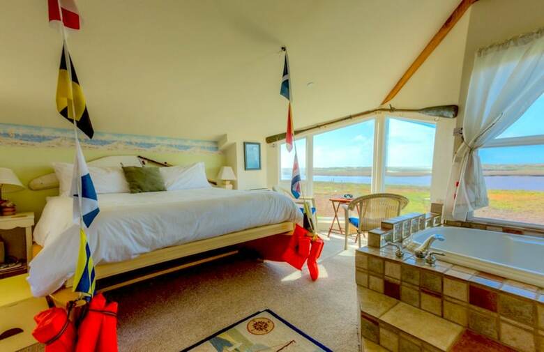Bed & Breakfast Captain's Inn At Moss Landing