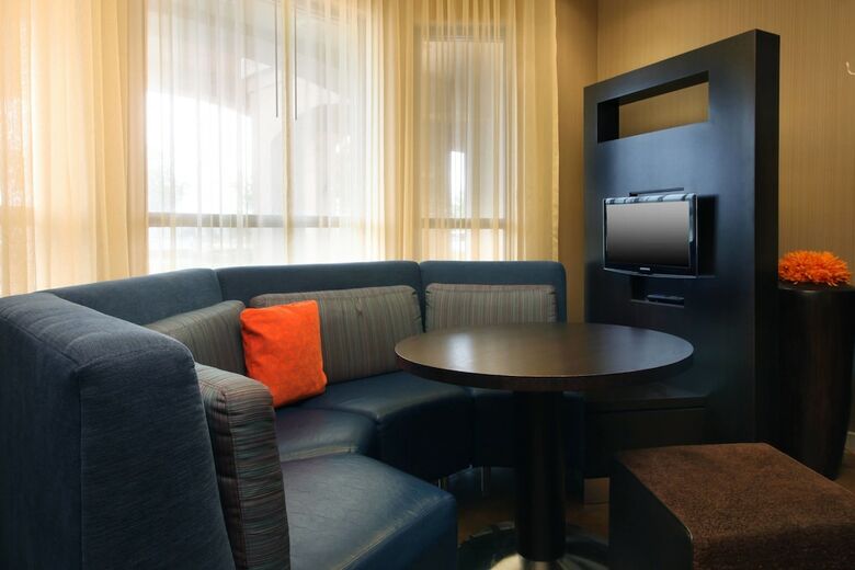Hotel Courtyard By Marriott Salinas Monterey