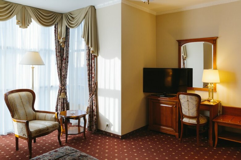 Grand Hotel Emerald