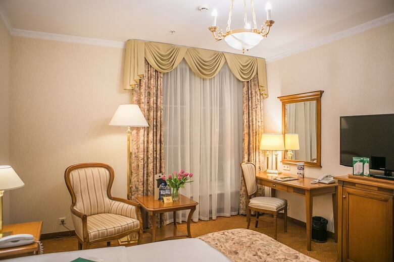 Grand Hotel Emerald