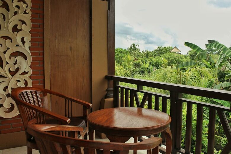 Saren Indah Hotel