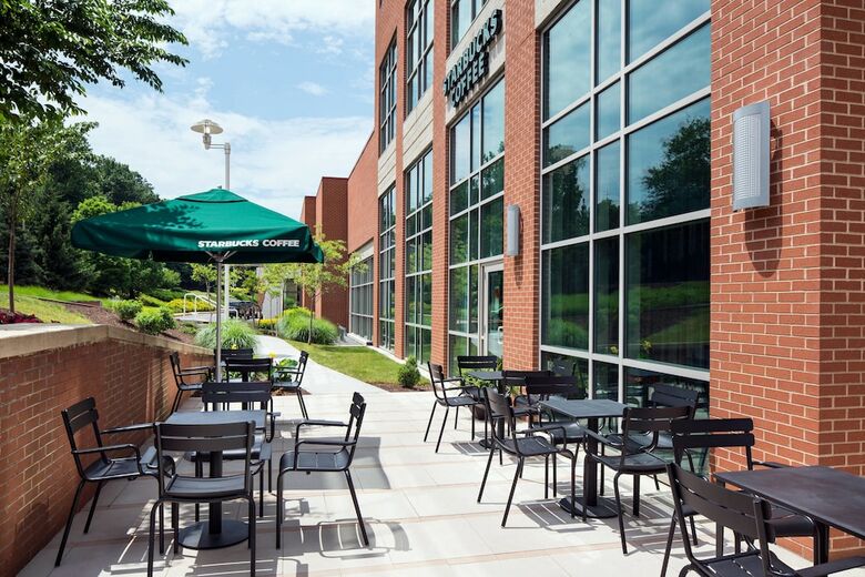 Hotel Morgantown Marriott At Waterfront Place
