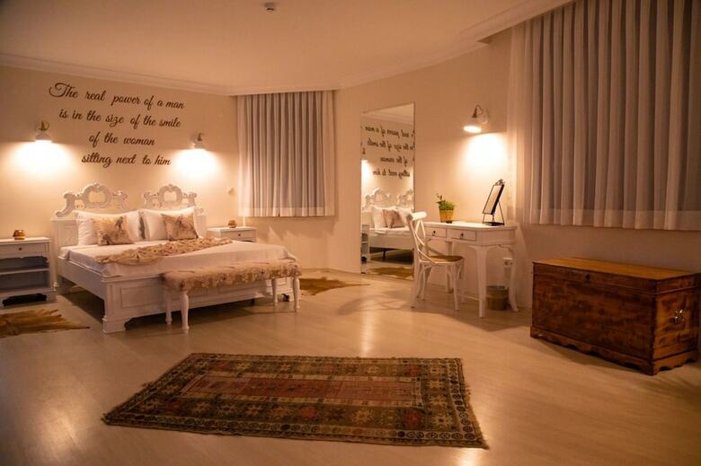 Teddy Luxury Ala�at? Hotel