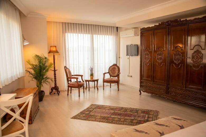 Teddy Luxury Ala�at? Hotel