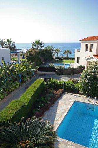 Platzia Beach Villas