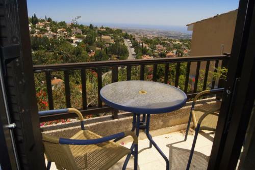 Kamares Villa