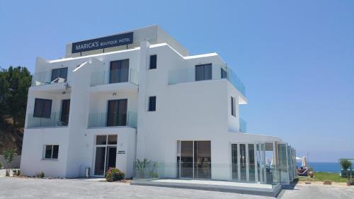 Sunsetbay Apartments