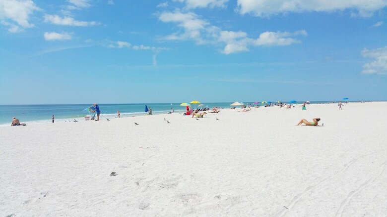Friendly Native Beach Resort