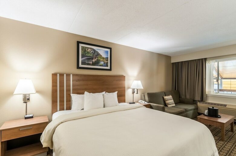Hotel Clarion Inn Harpers Ferry - Charles Town