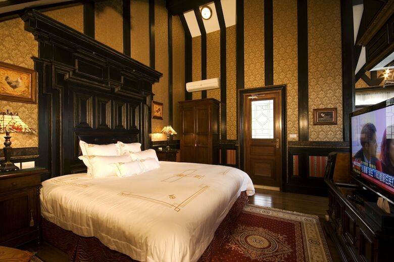 Hotel The Old England Manor