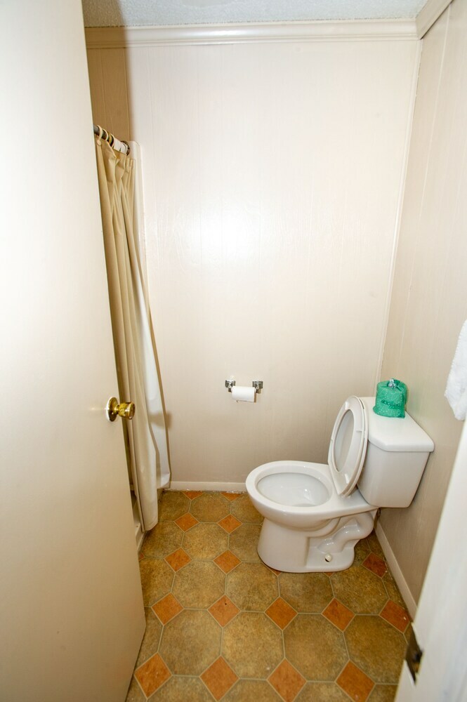 Motel Coach House