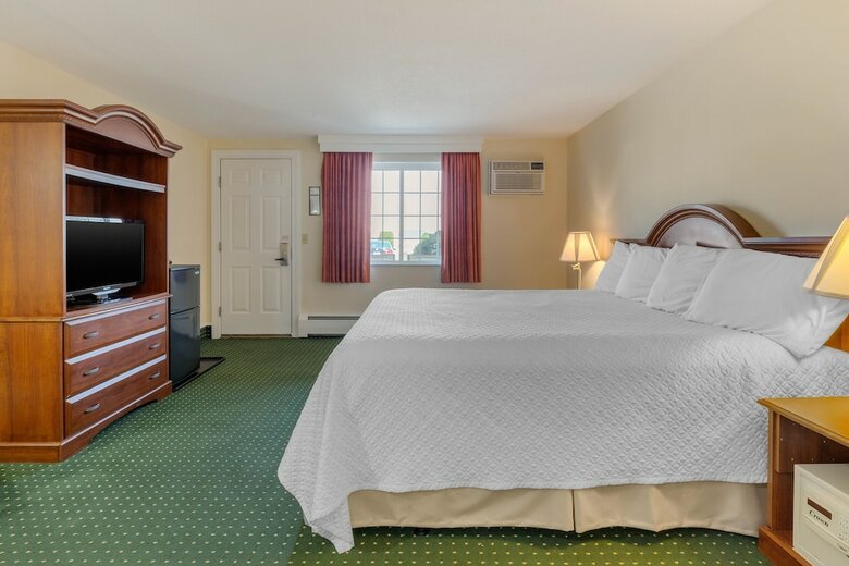 Ogunquit Hotel & Suites