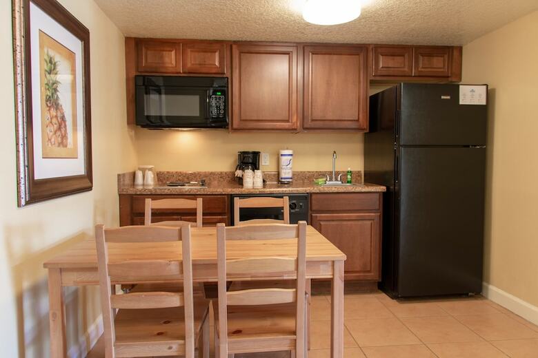 Celebration Suites - 2 Bedroom Condos
