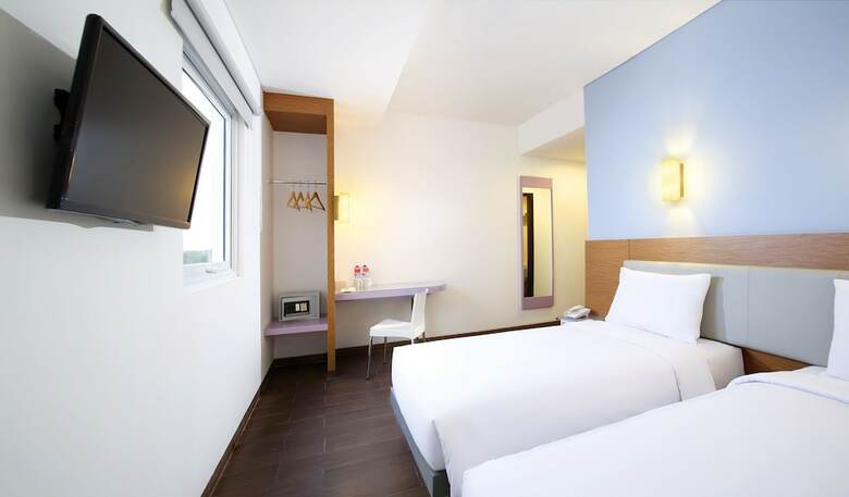 Amaris Hotel Karawang