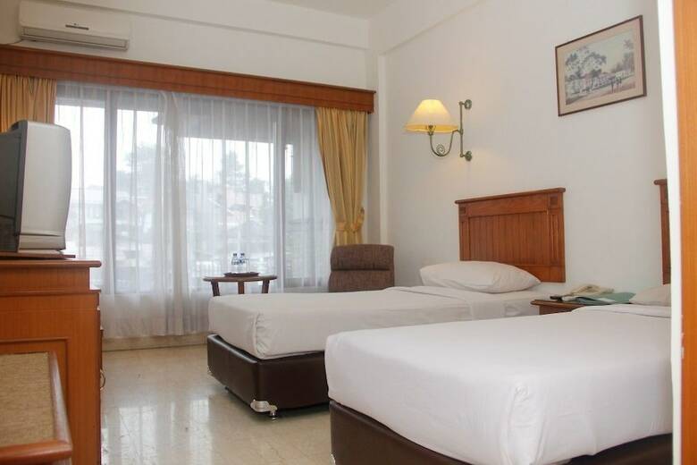 Parama Hotel Puncak