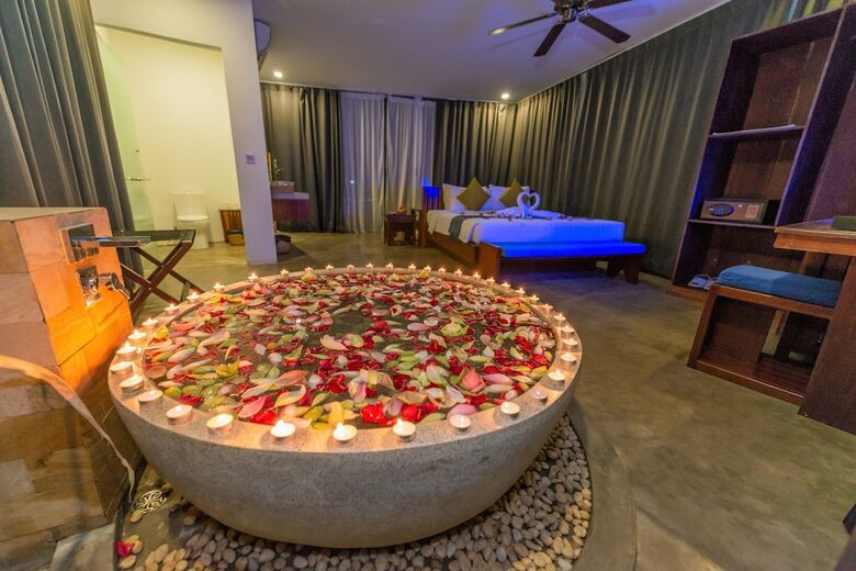 Hotel Chez Moi Suite And Spa