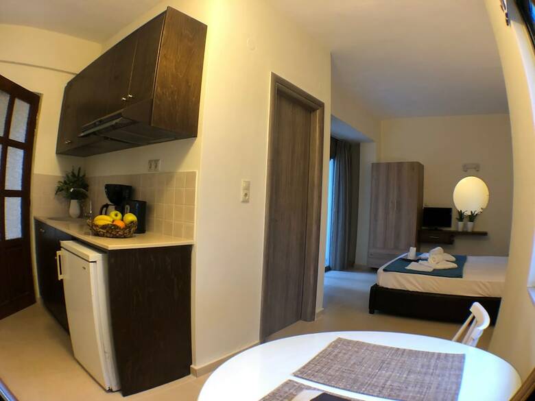Oleander Apartments