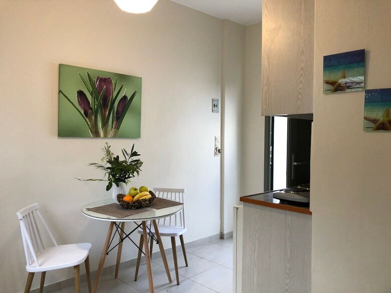 Oleander Apartments