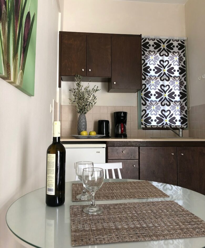 Oleander Apartments