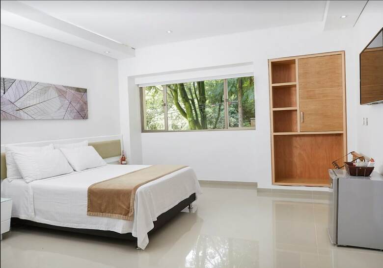 Hotel Zona A