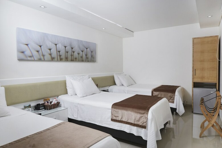 Hotel Zona A