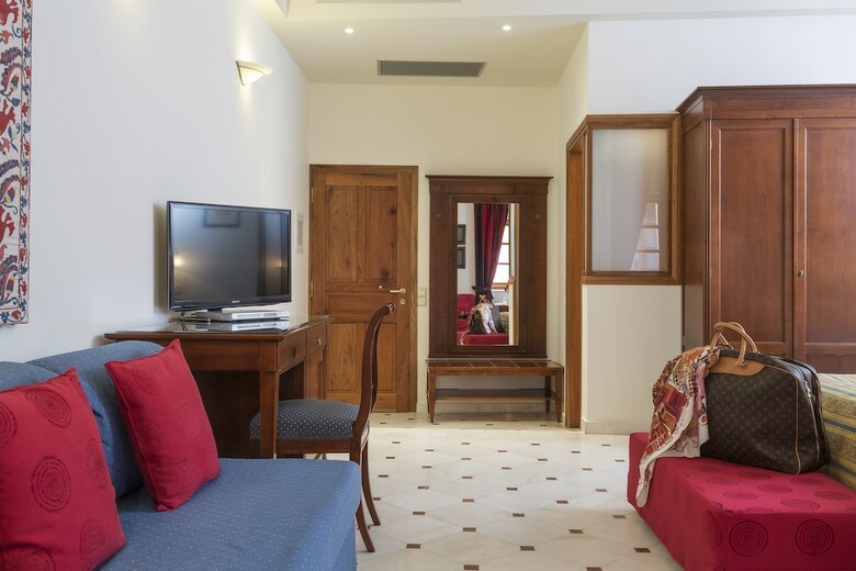 Casa Delfino Hotel & Spa