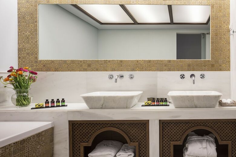 Casa Delfino Hotel & Spa