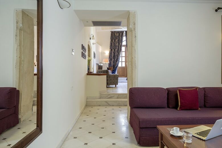 Casa Delfino Hotel & Spa