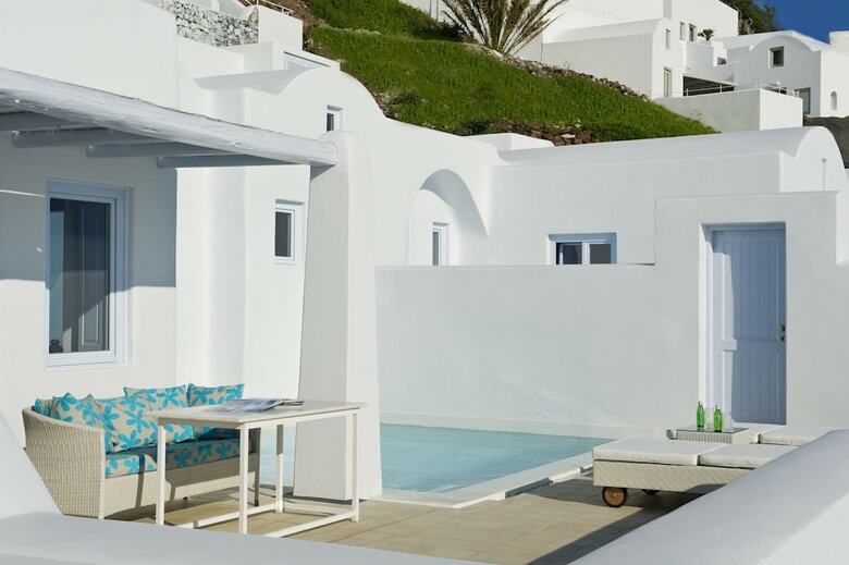 Aparthotel Astra Suites