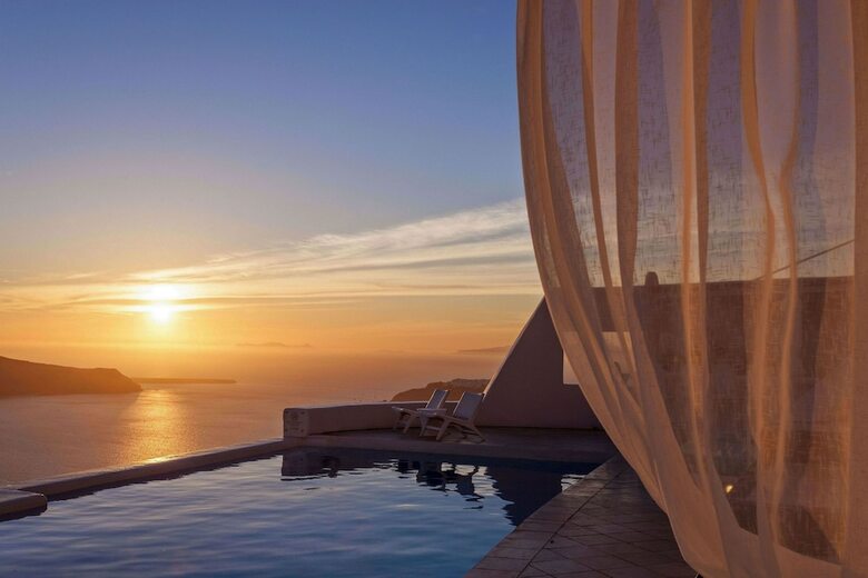 Aparthotel Astra Suites