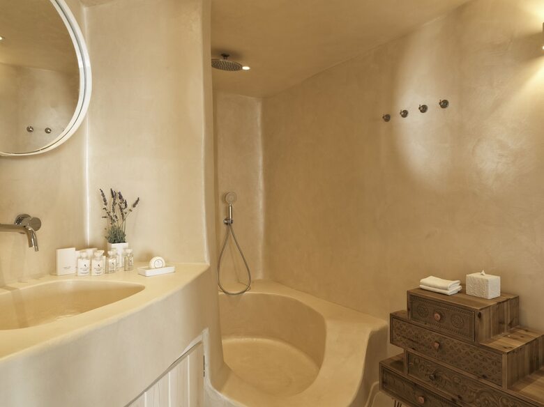 Aparthotel Astra Suites