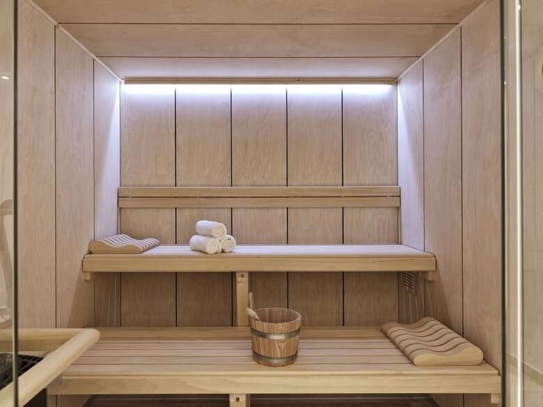 Aparthotel Astra Suites