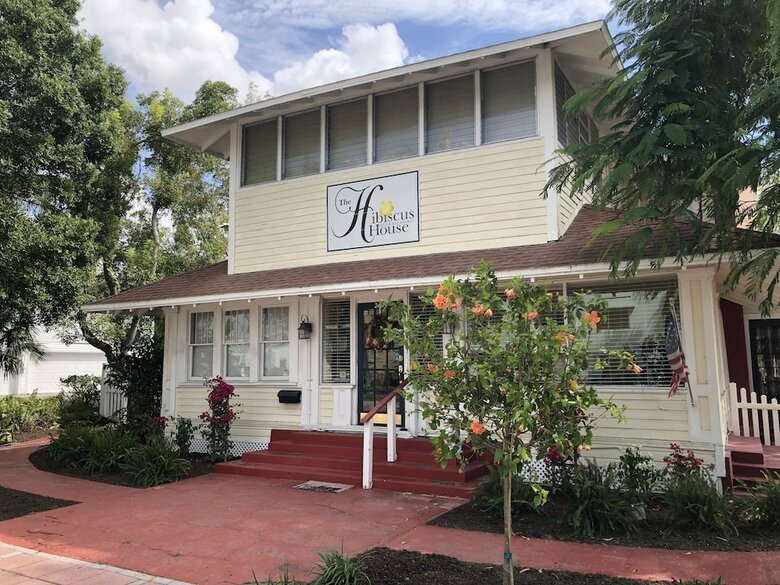 The Hibiscus House Bed And Breakfast