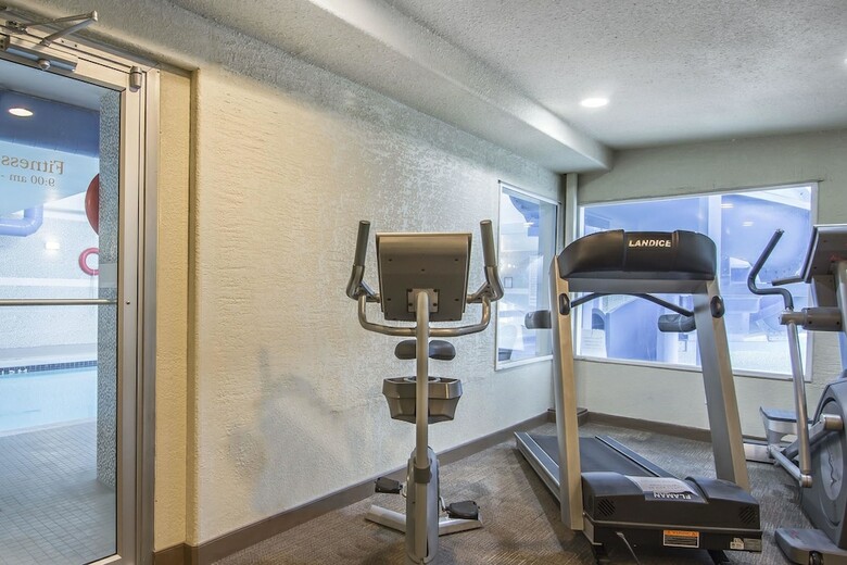 Hotel Quality Inn And Suites