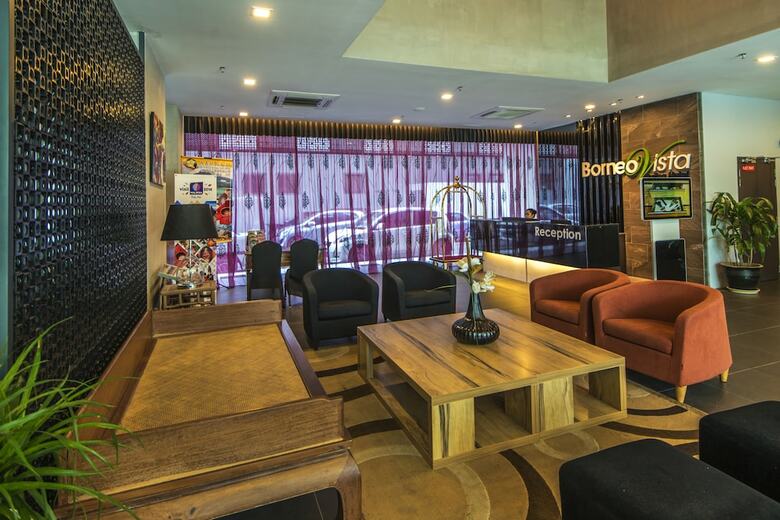 Aparthotel Borneo Vista Suites Hotel