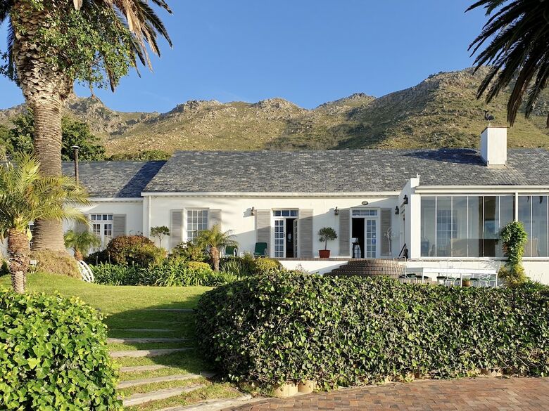 Hotel Manor On The Bay