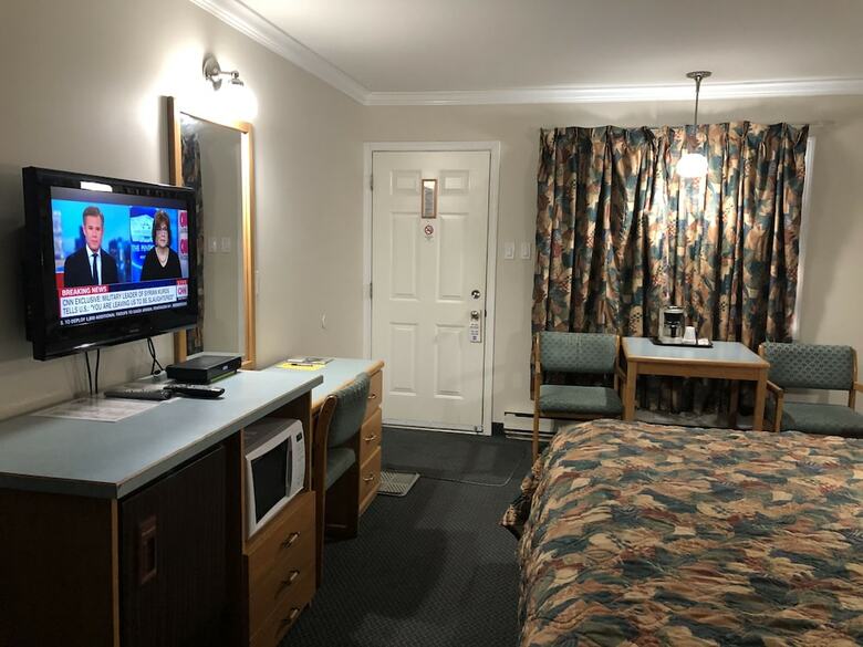 Lamplighter Motel
