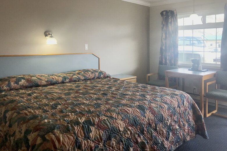 Lamplighter Motel