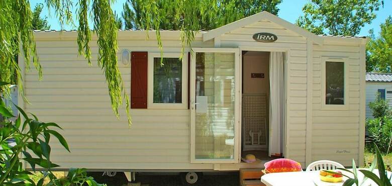 Camping Les Champs Blancs