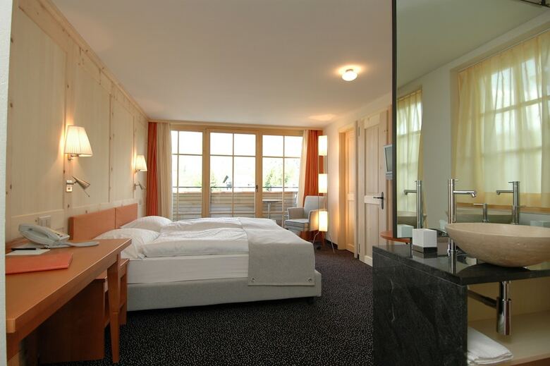 Schweizerhaus Swiss Quality Hotel