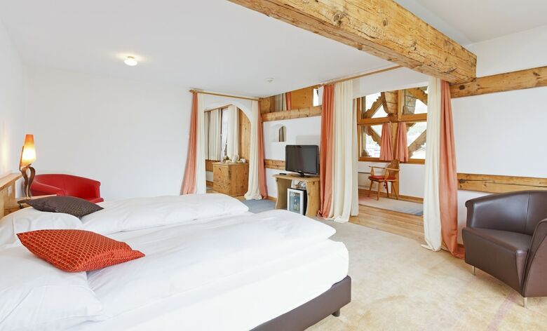 Schweizerhaus Swiss Quality Hotel